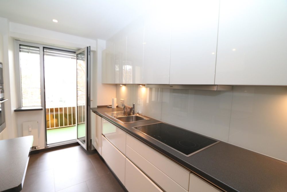 9__65800bafc18674_65931775-1